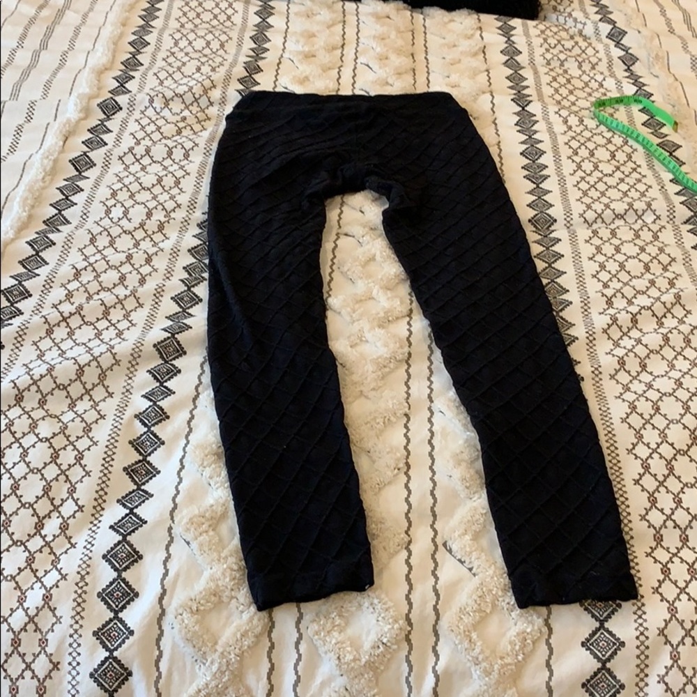 Black quilt leggings